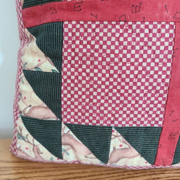 Vintage Christmas Holiday Accent Pillow Handmade Machine Stitch Christmas Fabric - Picture 5 of 10